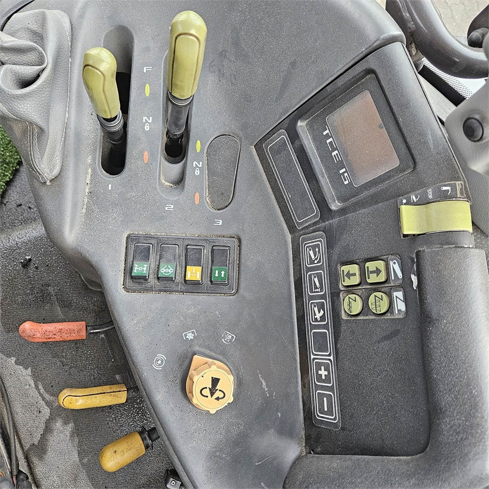 Traktor Claas Ares 697: obrázek 17
