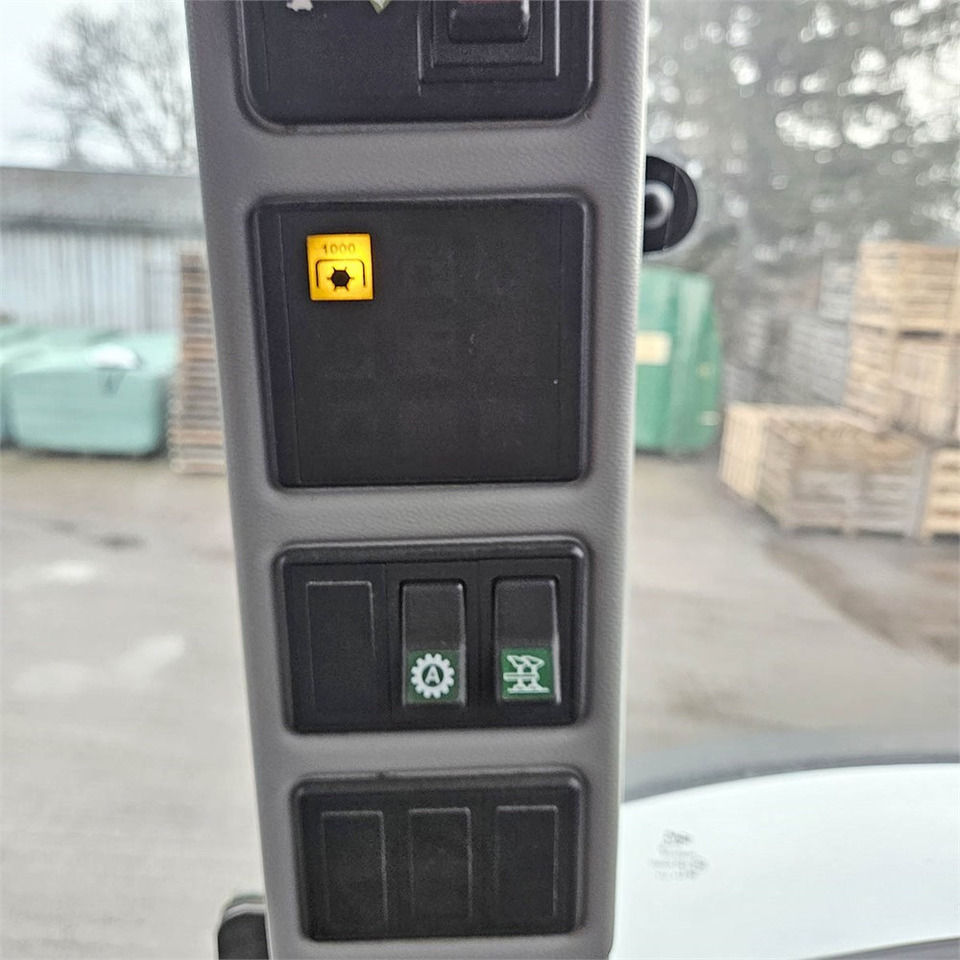Traktor Claas Ares 697: obrázek 18