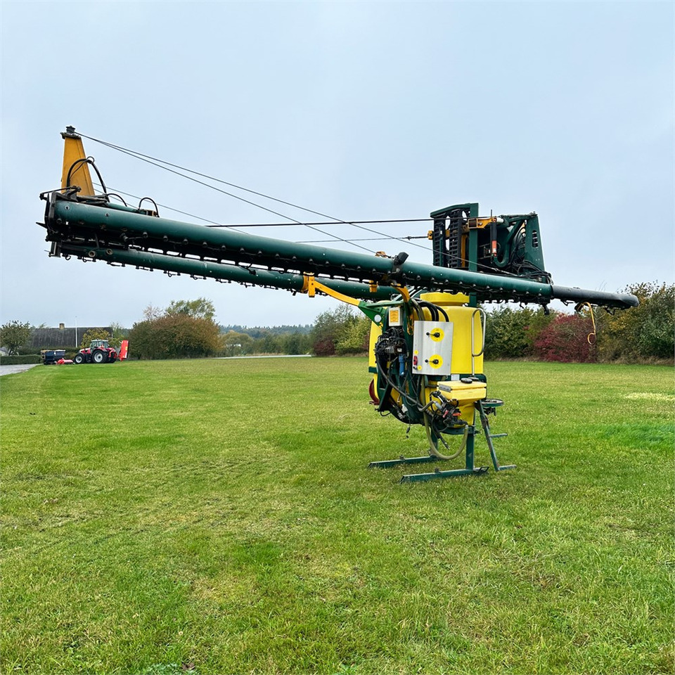 Danfoil Airboss 24/EAB - Postřikovač: obrázek 1 Danfoil Airboss 24/EAB - Postřikovač: obrázek 1