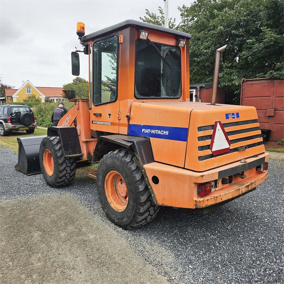 Fiat-Hitachi W80 H - Kolový nakladač: obrázek 5 Fiat-Hitachi W80 H - Kolový nakladač: obrázek 5