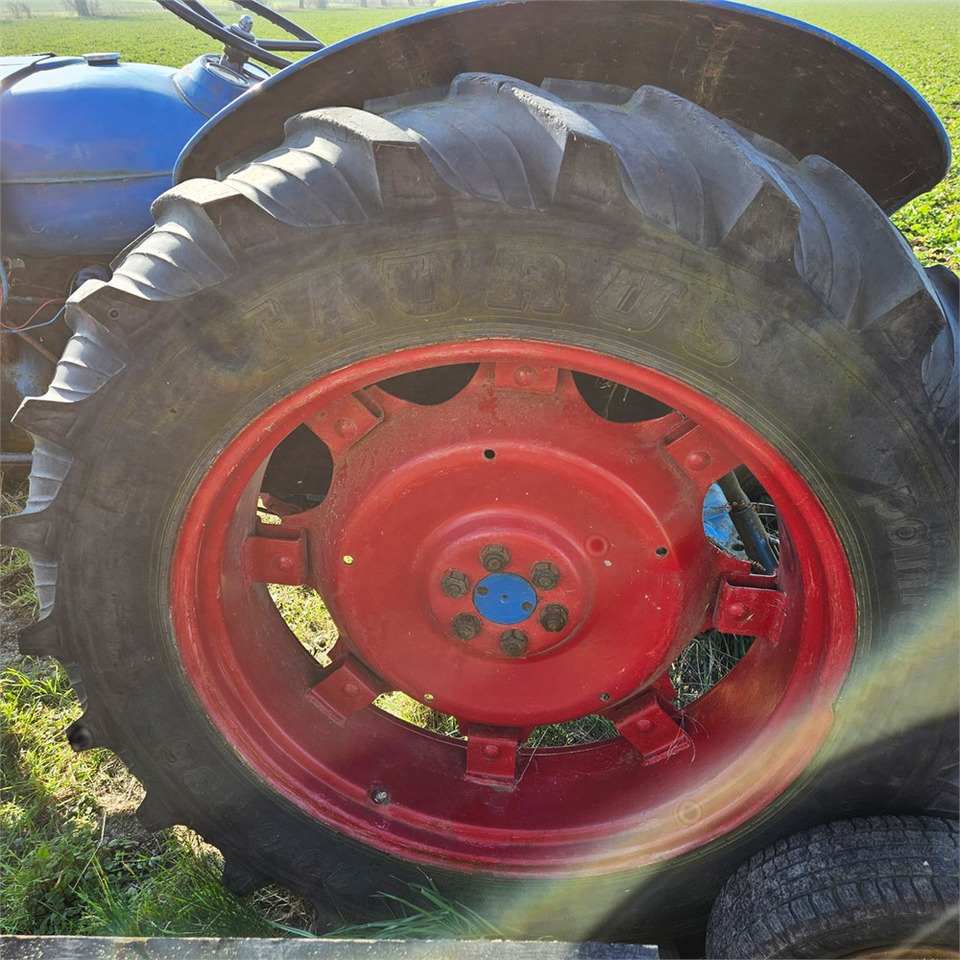 Traktor Ford T2: obrázek 31
