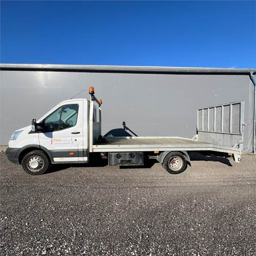 Ford Transit 2.0 Tdci - Nákladní automobil valníkový/ Plošinový: obrázek 1 Ford Transit 2.0 Tdci - Nákladní automobil valníkový/ Plošinový: obrázek 1