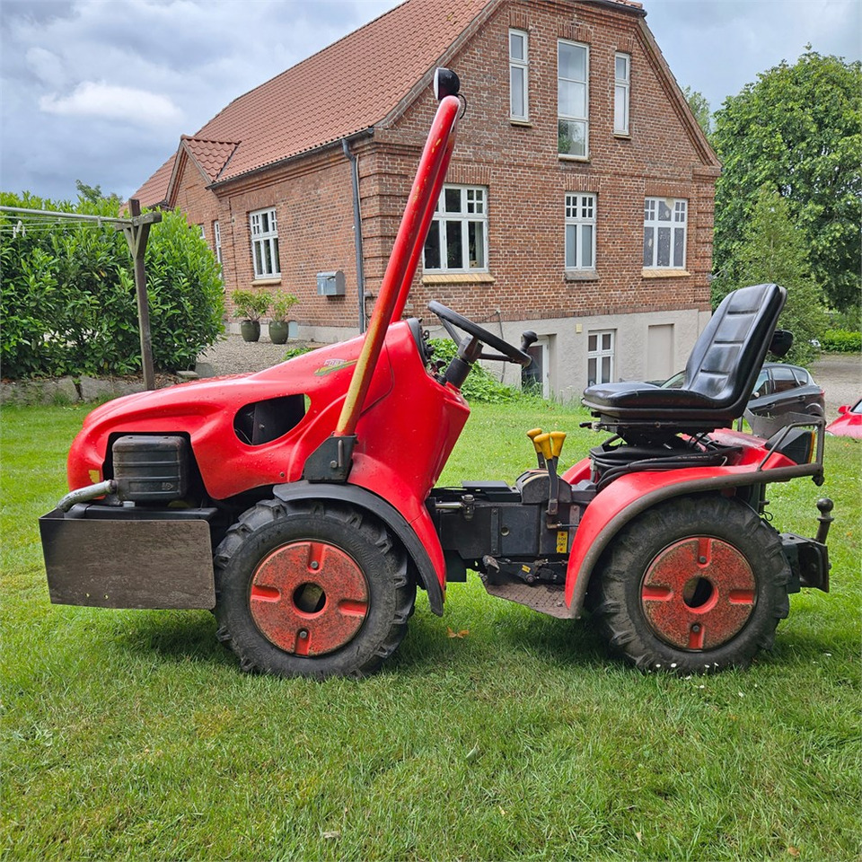 Fort Sirio 4 x 4 - Lesní traktor: obrázek 2 Fort Sirio 4 x 4 - Lesní traktor: obrázek 2