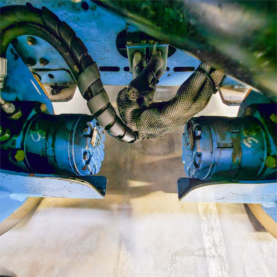 Nůžková plošina Genie GS2032: obrázek 32 Nůžková plošina Genie GS2032: obrázek 32