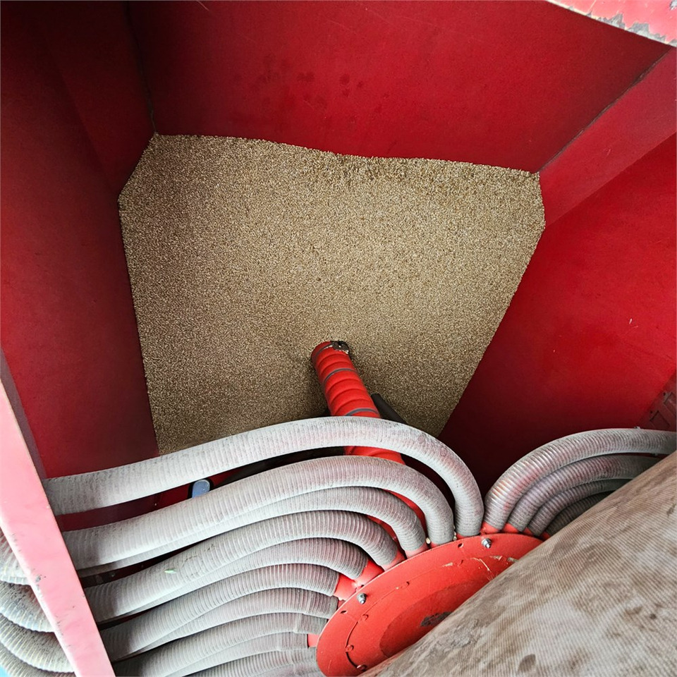 Secí/ Sázecí stroj HE-VA Terra Seeder: obrázek 16 Secí/ Sázecí stroj HE-VA Terra Seeder: obrázek 16