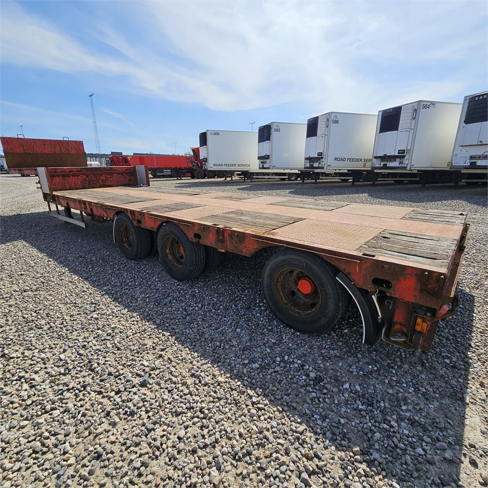 HRD Flatbed - Návěs valník/ Plato: obrázek 1 HRD Flatbed - Návěs valník/ Plato: obrázek 1