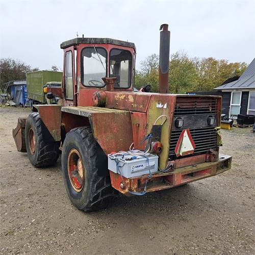 Hanomag 44 D - Kolový nakladač: obrázek 5 Hanomag 44 D - Kolový nakladač: obrázek 5