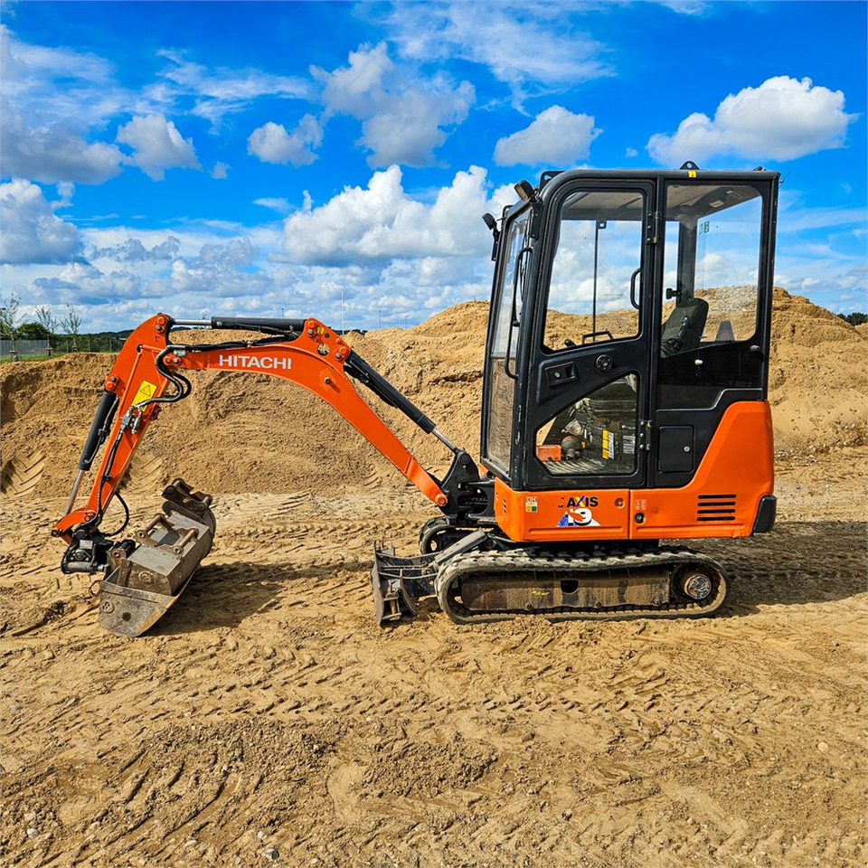 Hitachi ZX19-6 CR - Mini rýpadlo: obrázek 1 Hitachi ZX19-6 CR - Mini rýpadlo: obrázek 1