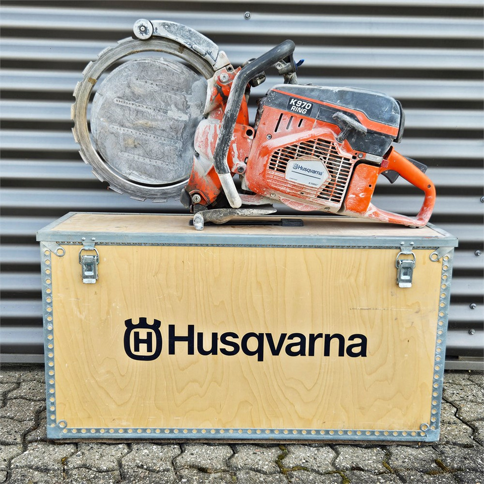 Husqvarna K970 RING - Technika pro ukládaní asfaltu: obrázek 2 Husqvarna K970 RING - Technika pro ukládaní asfaltu: obrázek 2
