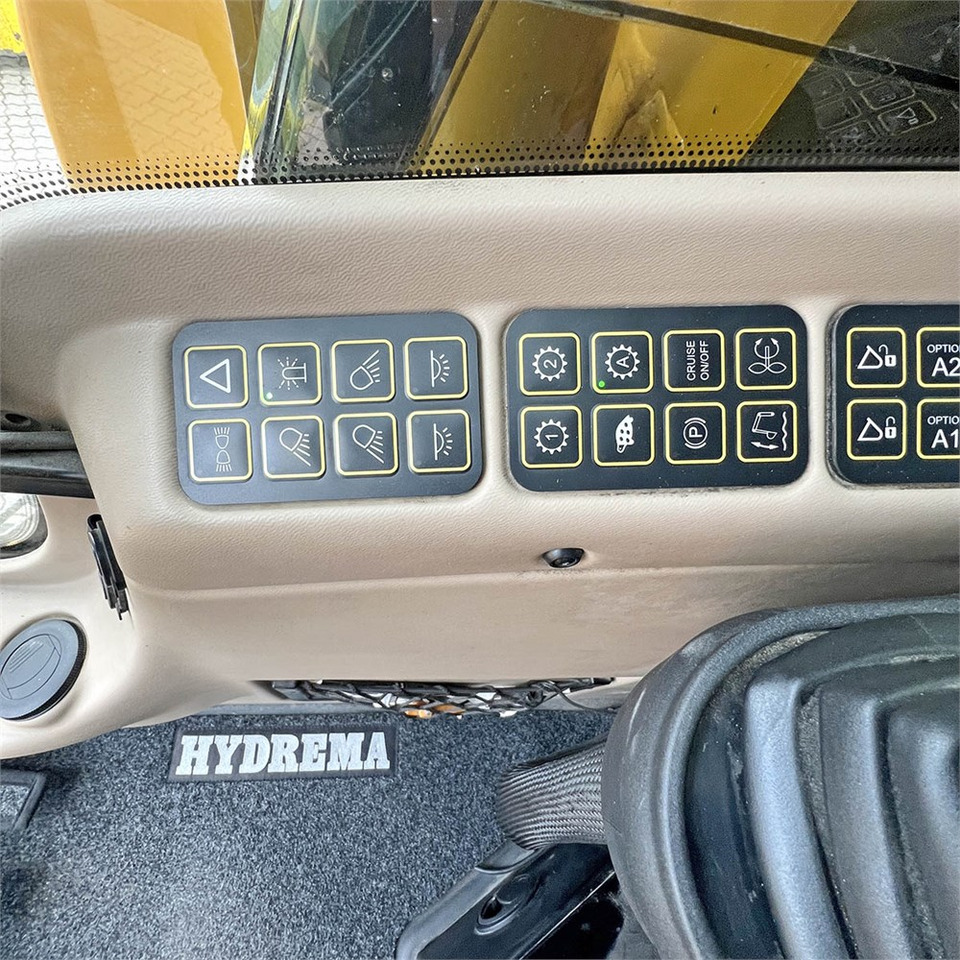 Kolesové rýpadlo Hydrema MX16: obrázek 40