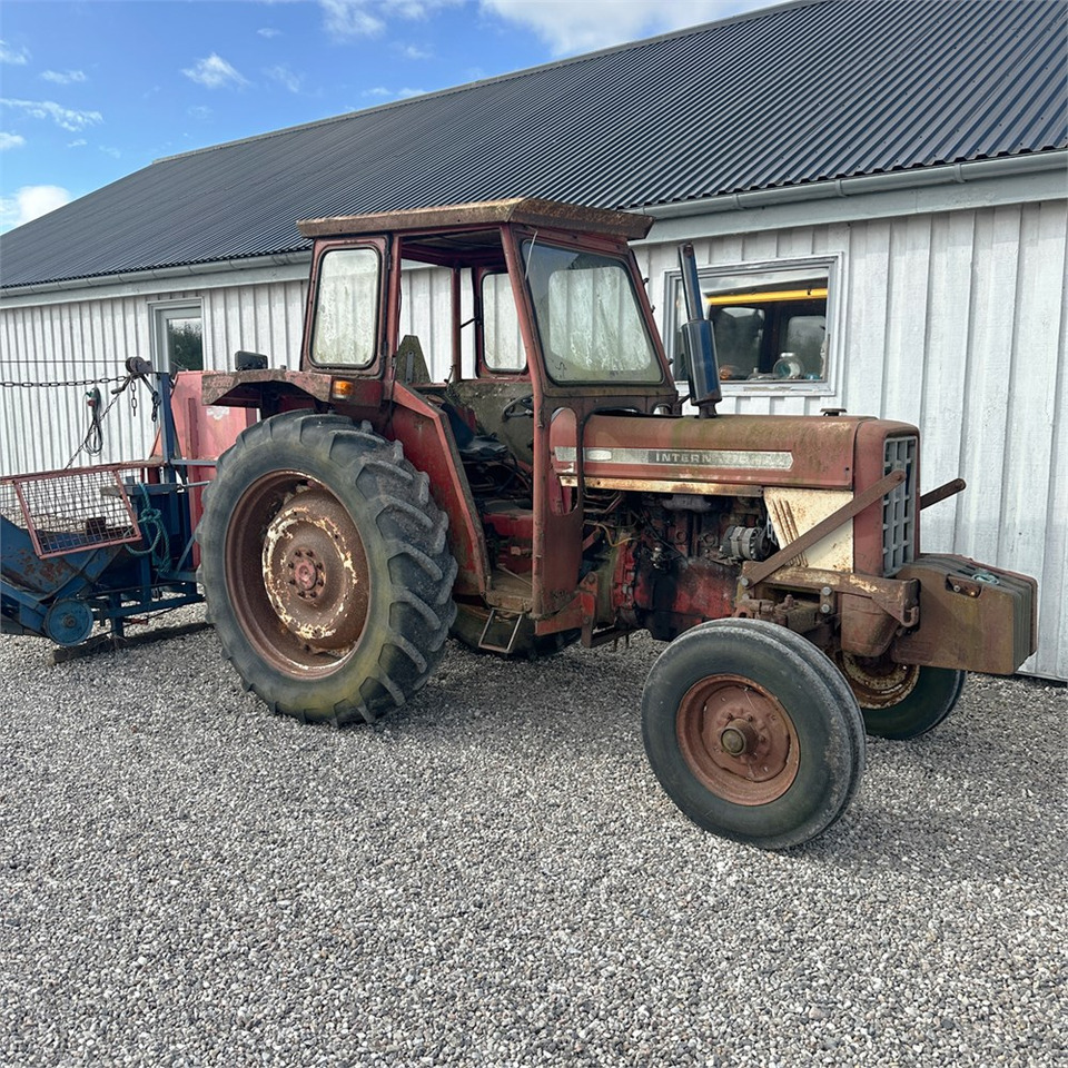 Traktor International IH 474: obrázek 7 Traktor International IH 474: obrázek 7