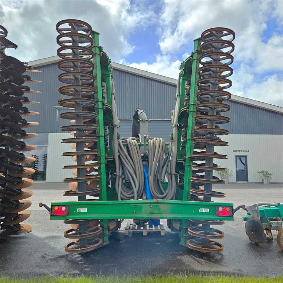 Intertech 7 m - Stroj pro hnojení: obrázek 1 Intertech 7 m - Stroj pro hnojení: obrázek 1