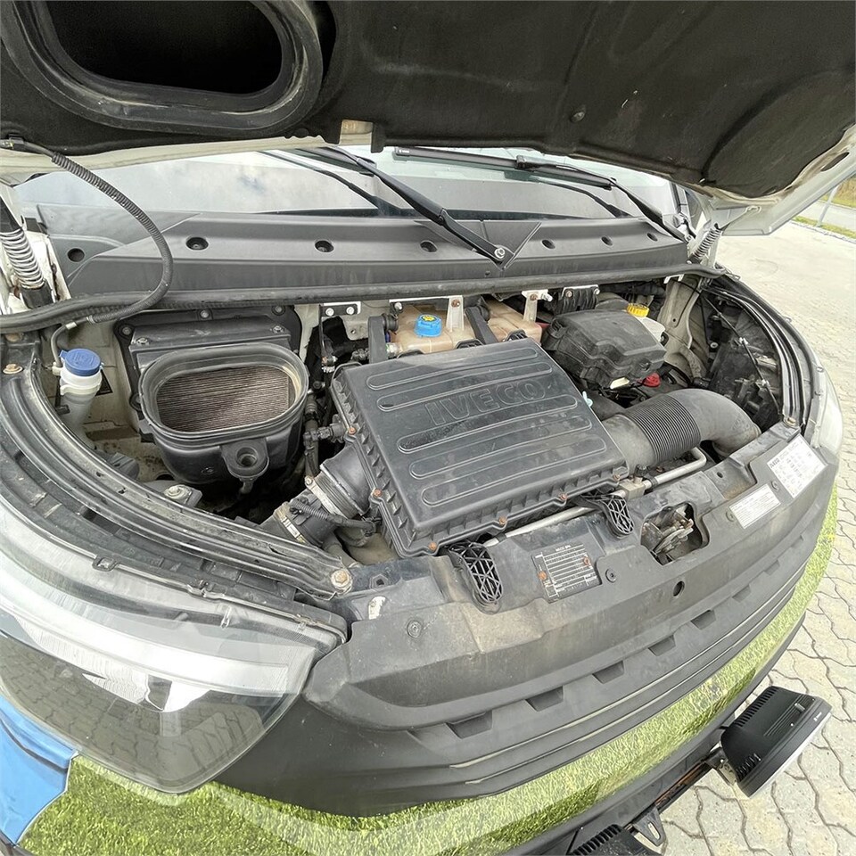 Furgon Iveco 35-120 HI Matic: obrázek 21 Furgon Iveco 35-120 HI Matic: obrázek 21