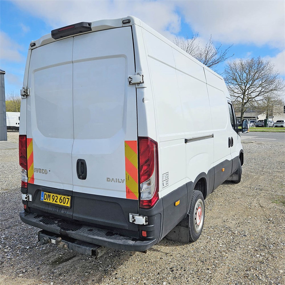 Iveco Daily 50-170 - Furgon: obrázek 5 Iveco Daily 50-170 - Furgon: obrázek 5