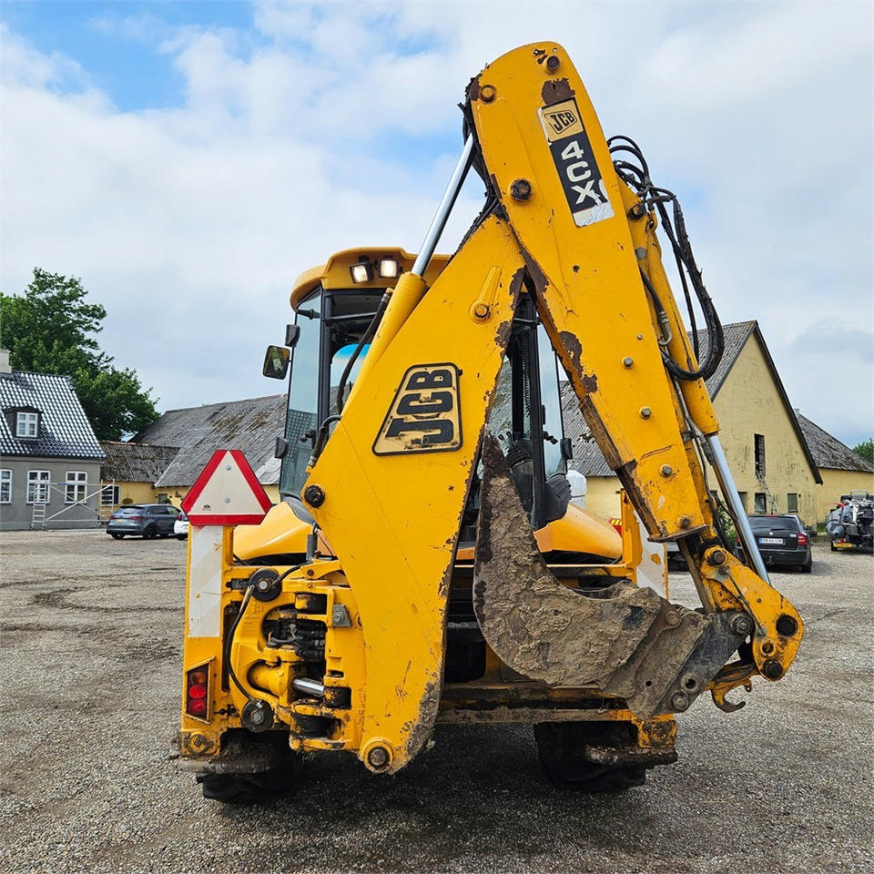 JCB 4CX AP - Rýpadlo-nakladač: obrázek 4 JCB 4CX AP - Rýpadlo-nakladač: obrázek 4