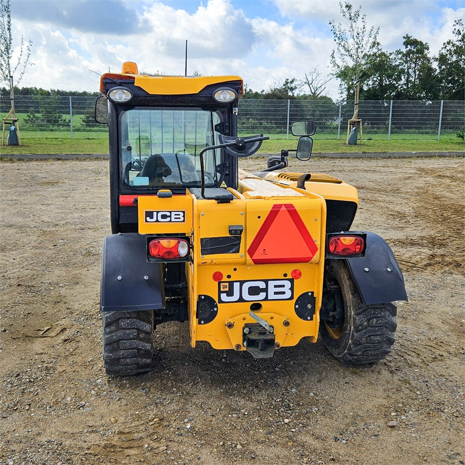 JCB 525-60T4 - Teleskopický manipulátor: obrázek 4 JCB 525-60T4 - Teleskopický manipulátor: obrázek 4