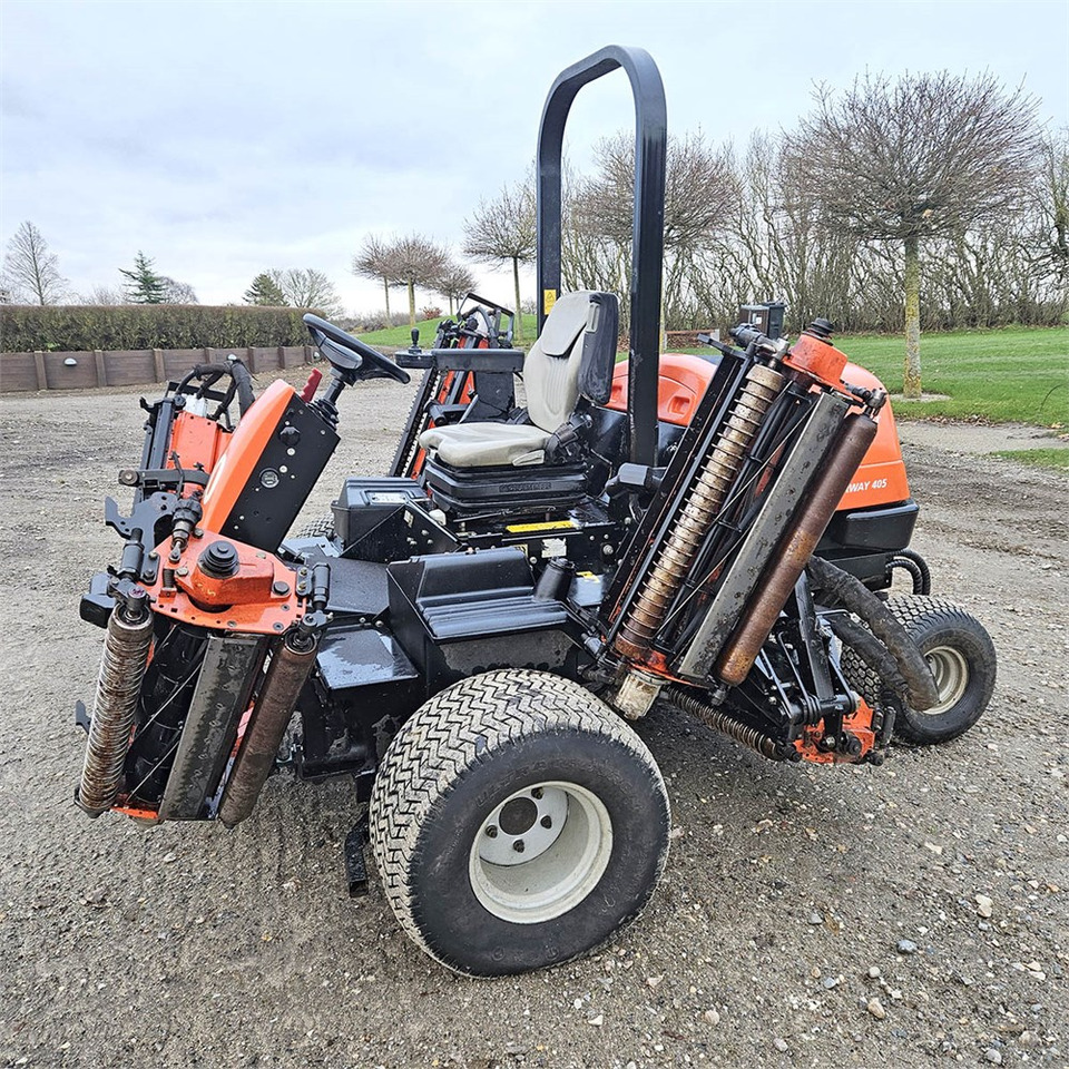 Jacobsen Fairway 405 T - Sekačka na trávu: obrázek 3 Jacobsen Fairway 405 T - Sekačka na trávu: obrázek 3