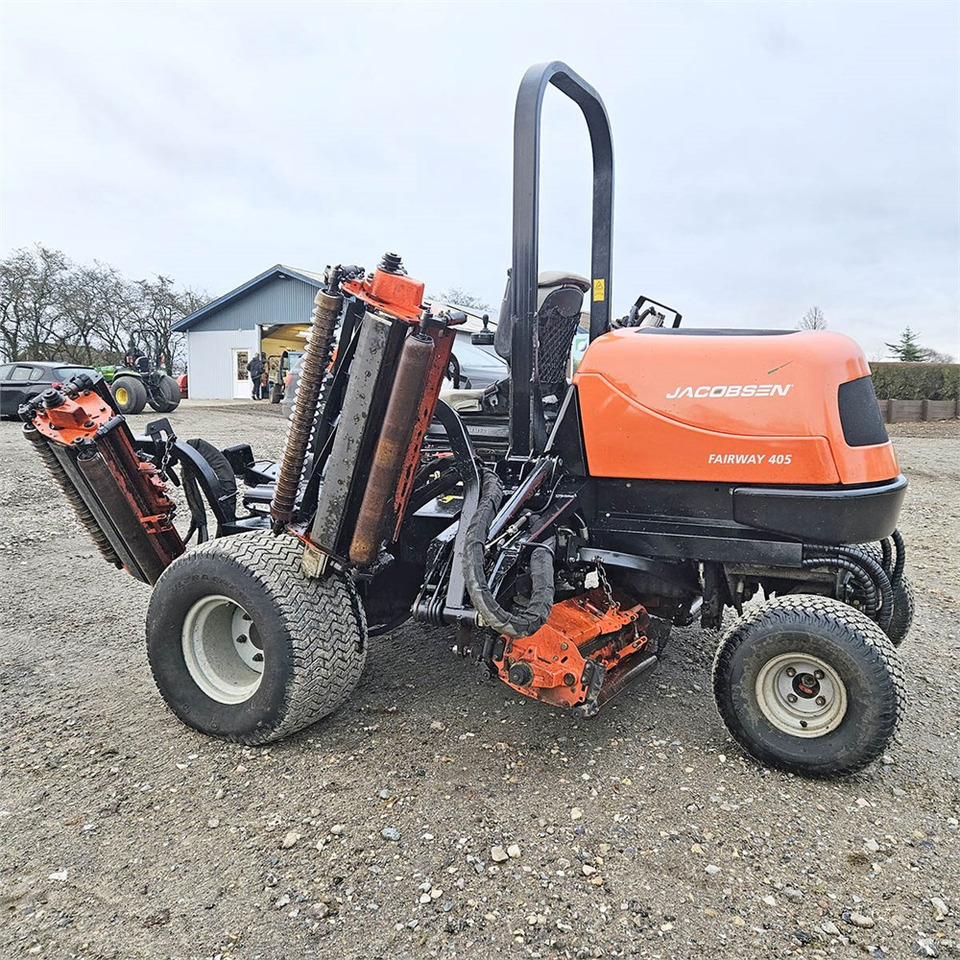 Jacobsen Fairway 405 T - Sekačka na trávu: obrázek 4 Jacobsen Fairway 405 T - Sekačka na trávu: obrázek 4