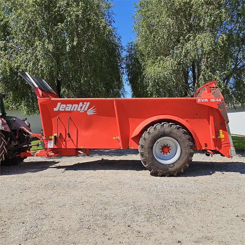 Jeantil EVR 18 - 14 - Stroj pro hnojení: obrázek 4 Jeantil EVR 18 - 14 - Stroj pro hnojení: obrázek 4
