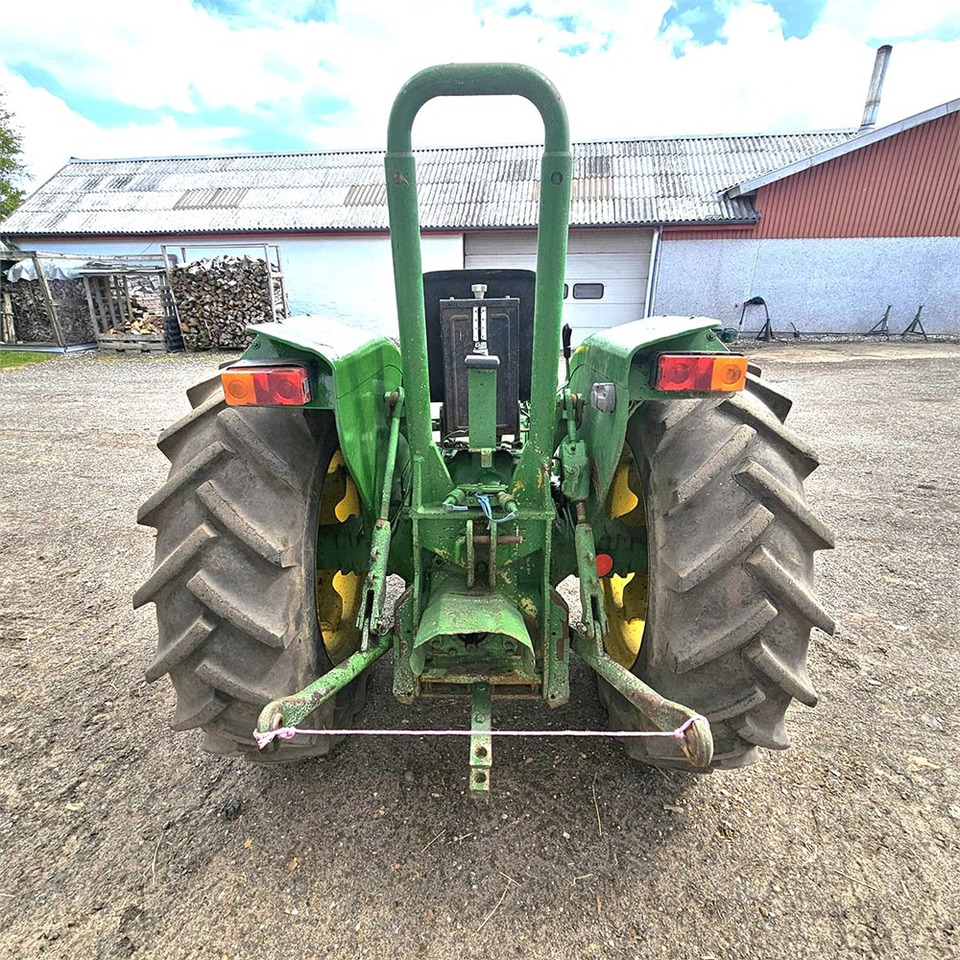 John Deere 1630 OU - Traktor: obrázek 4 John Deere 1630 OU - Traktor: obrázek 4