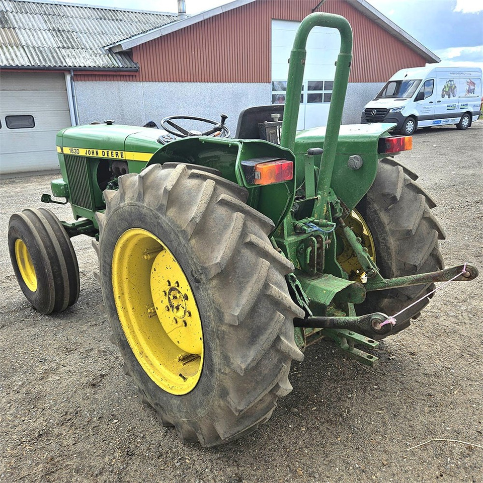 John Deere 1630 OU - Traktor: obrázek 5 John Deere 1630 OU - Traktor: obrázek 5