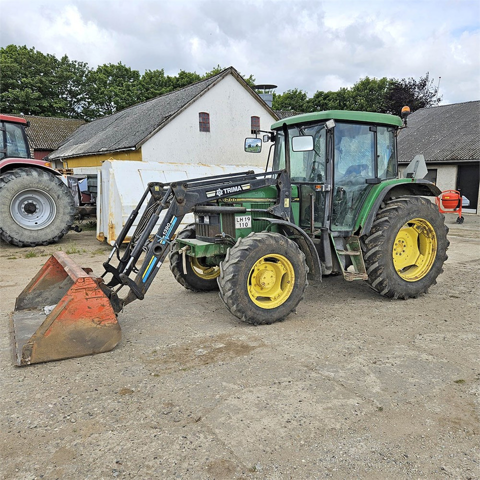 John Deere 6200 - Traktor: obrázek 1 John Deere 6200 - Traktor: obrázek 1