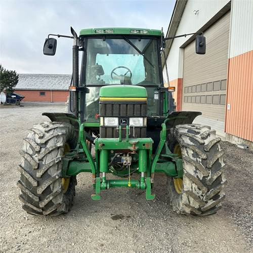 John Deere 6300 - Traktor: obrázek 5 John Deere 6300 - Traktor: obrázek 5