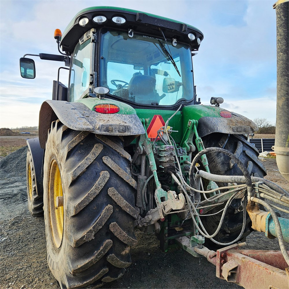 John Deere 7280 R - Traktor: obrázek 4 John Deere 7280 R - Traktor: obrázek 4