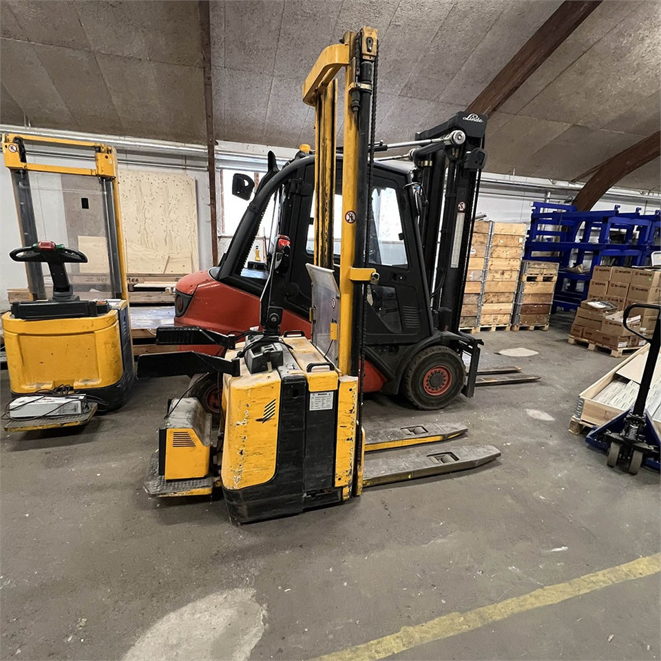 Jungheinrich Hawker Perfect Plus 3 PzB 300 - Paletový vozík: obrázek 5 Jungheinrich Hawker Perfect Plus 3 PzB 300 - Paletový vozík: obrázek 5