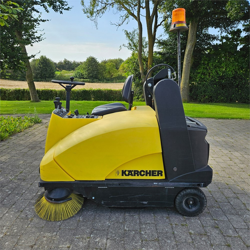 Kärcher KMR 1250 B - Průmyslový zametací stroj: obrázek 3 Kärcher KMR 1250 B - Průmyslový zametací stroj: obrázek 3
