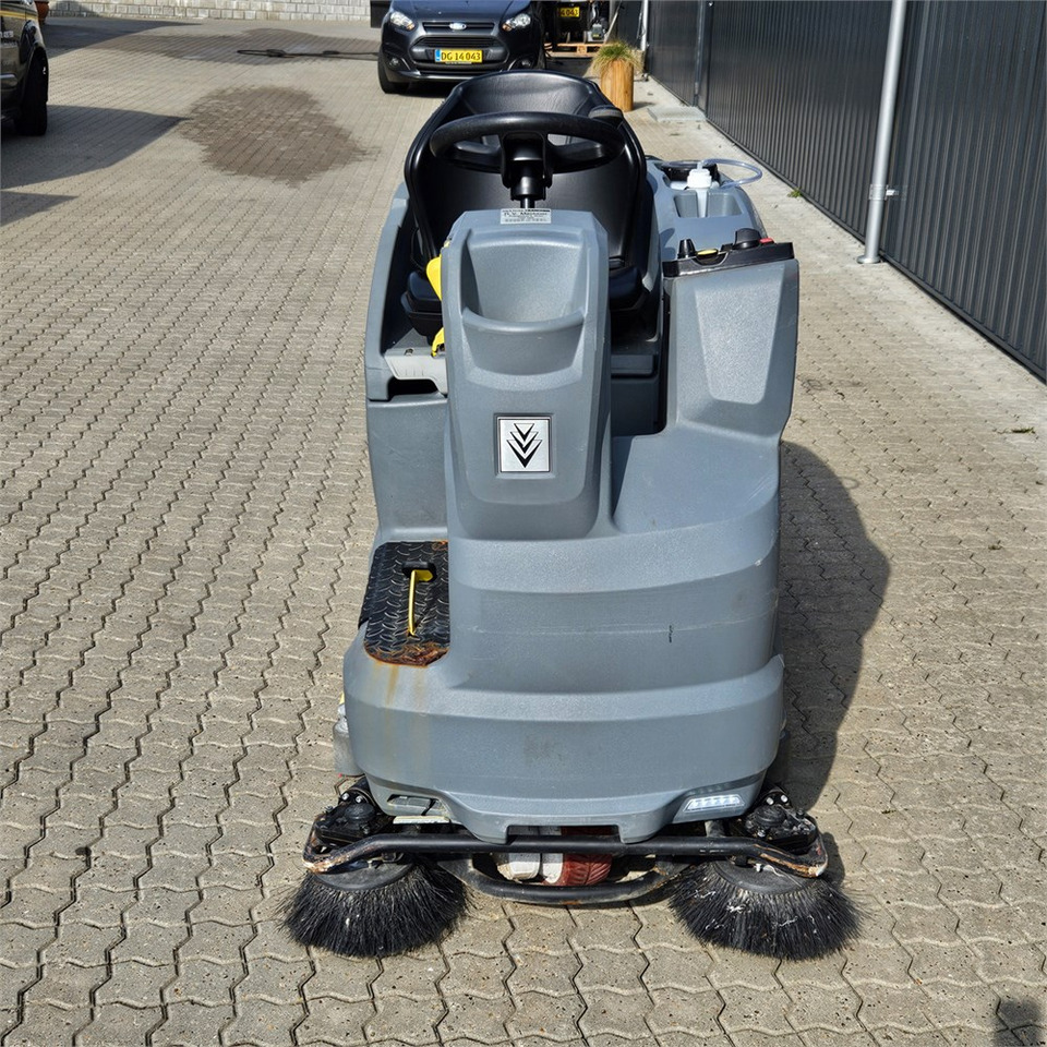 Kärcher Professional B 150R - Podlahový mycí stroj: obrázek 3 Kärcher Professional B 150R - Podlahový mycí stroj: obrázek 3