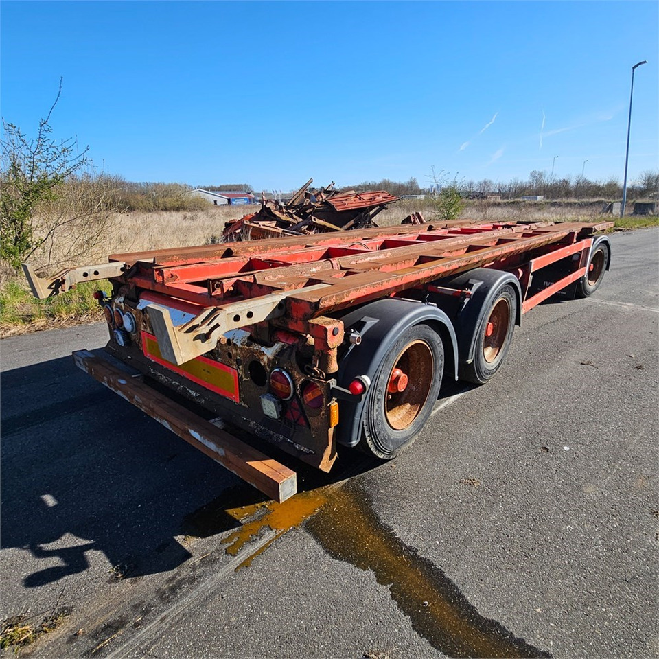 Kel-Berg T45k-2 - Hákový/ Ramenový nosič přívěs: obrázek 3 Kel-Berg T45k-2 - Hákový/ Ramenový nosič přívěs: obrázek 3