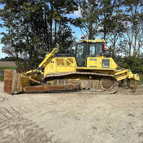 Komatsu D65 PXI-18 - Buldozer: obrázek 3 Komatsu D65 PXI-18 - Buldozer: obrázek 3