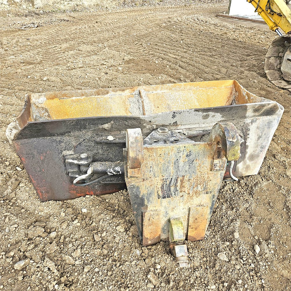 Pásové rýpadlo Komatsu PC130-6K: obrázek 40