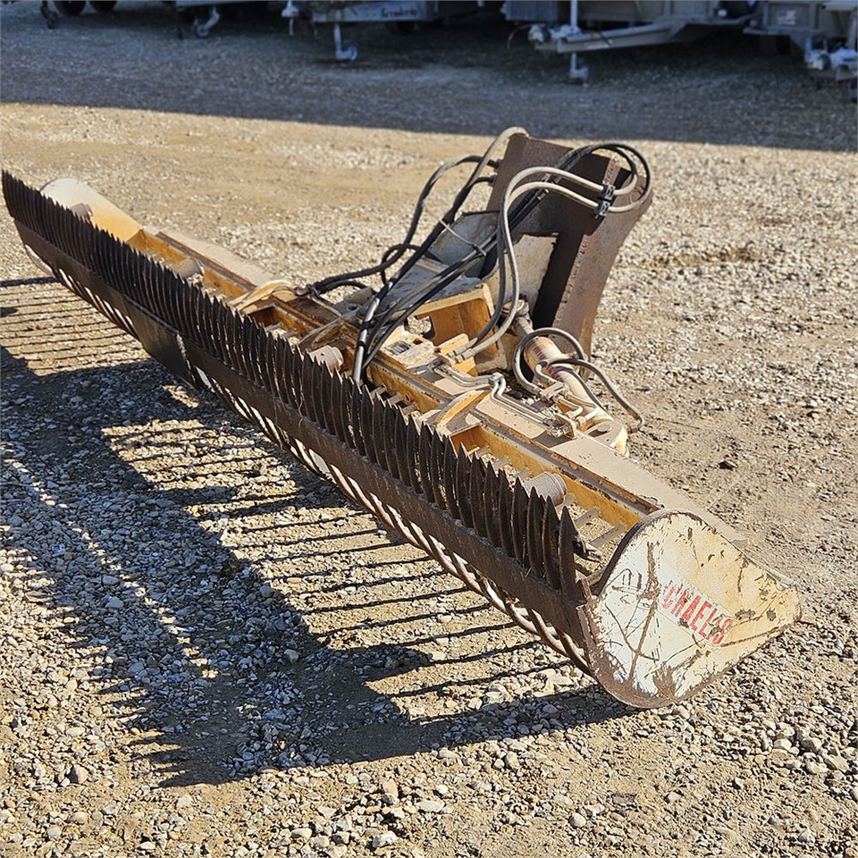 Pásové rýpadlo Komatsu PC210: obrázek 49