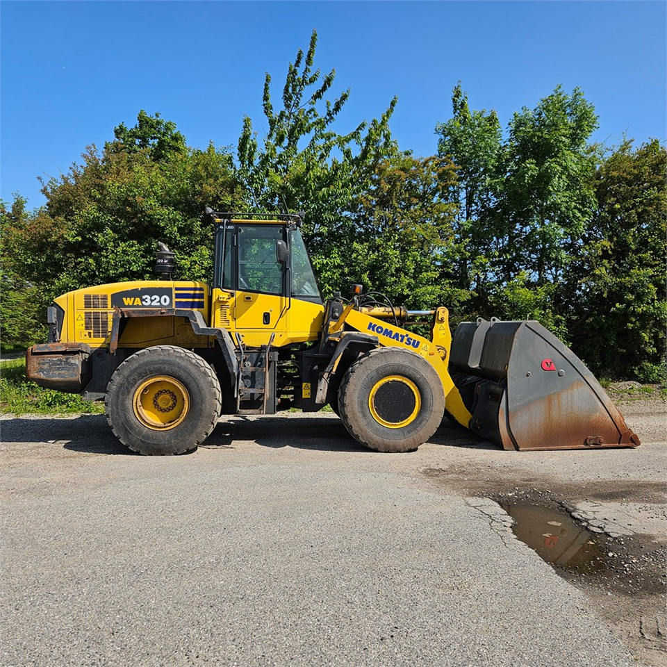 Komatsu WA320-5H - Kolový nakladač: obrázek 3 Komatsu WA320-5H - Kolový nakladač: obrázek 3