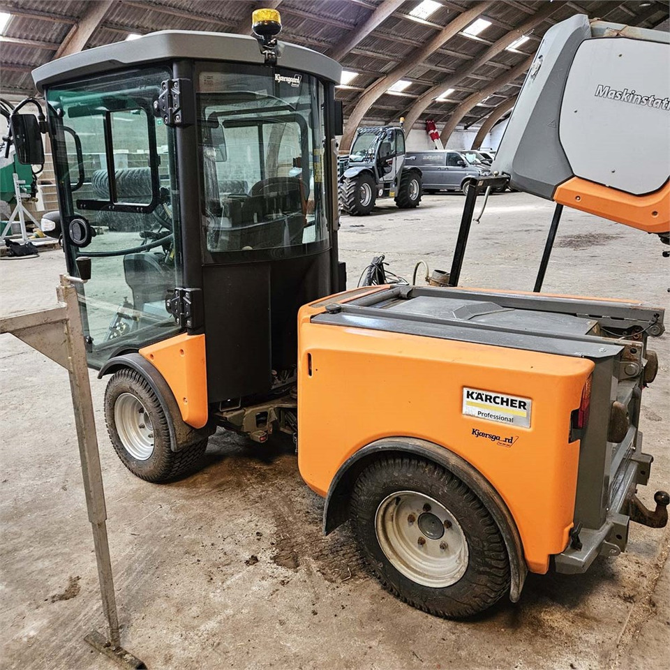 Kärcher PF-C MIC42 - Komunální/ Speciální technika: obrázek 4 Kärcher PF-C MIC42 - Komunální/ Speciální technika: obrázek 4