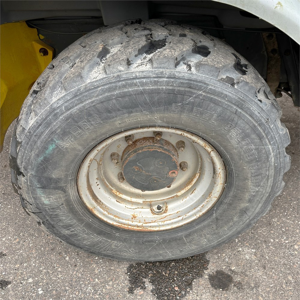 Kolový nakladač Kramer 380: obrázek 47 Kolový nakladač Kramer 380: obrázek 47