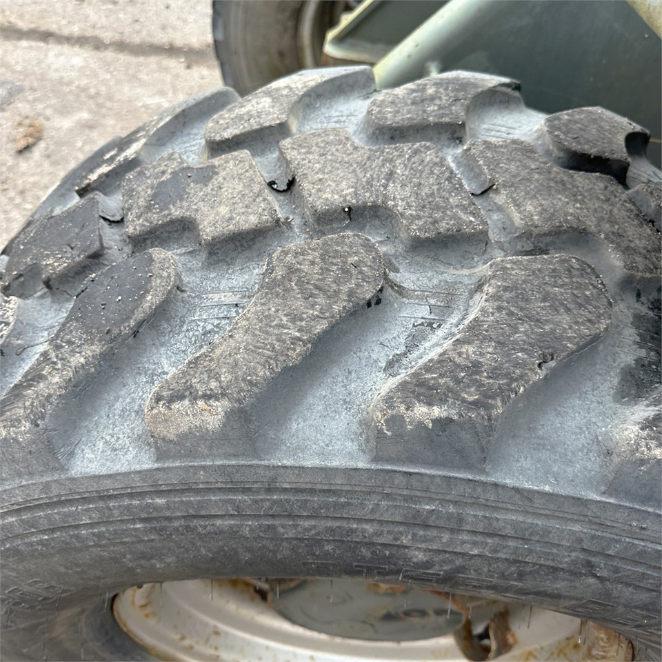 Kolový nakladač Kramer 380: obrázek 44 Kolový nakladač Kramer 380: obrázek 44