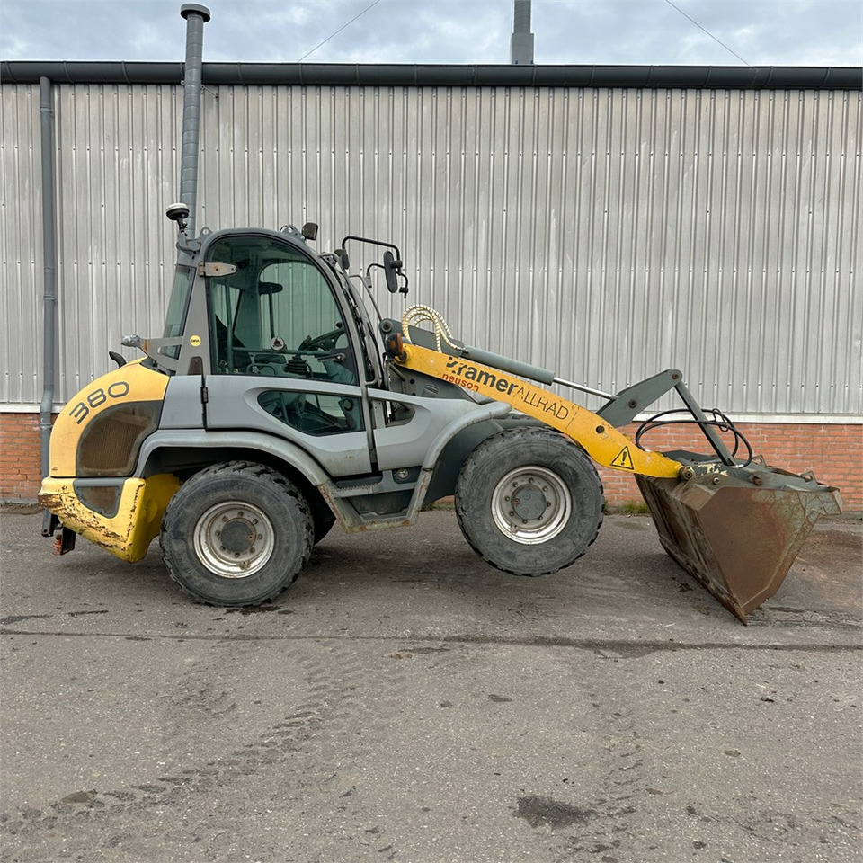 Kolový nakladač Kramer 380: obrázek 11 Kolový nakladač Kramer 380: obrázek 11