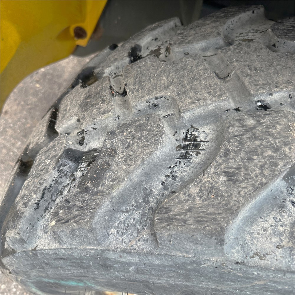 Kolový nakladač Kramer 380: obrázek 48 Kolový nakladač Kramer 380: obrázek 48