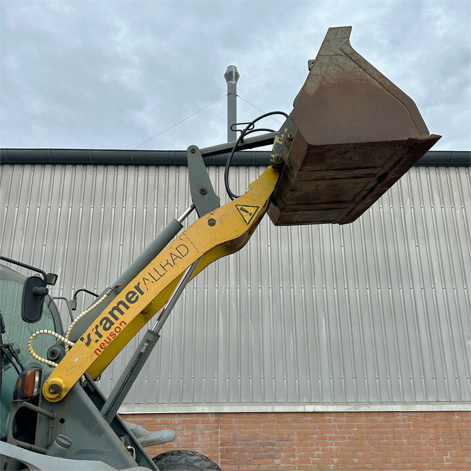 Kolový nakladač Kramer 380: obrázek 25 Kolový nakladač Kramer 380: obrázek 25