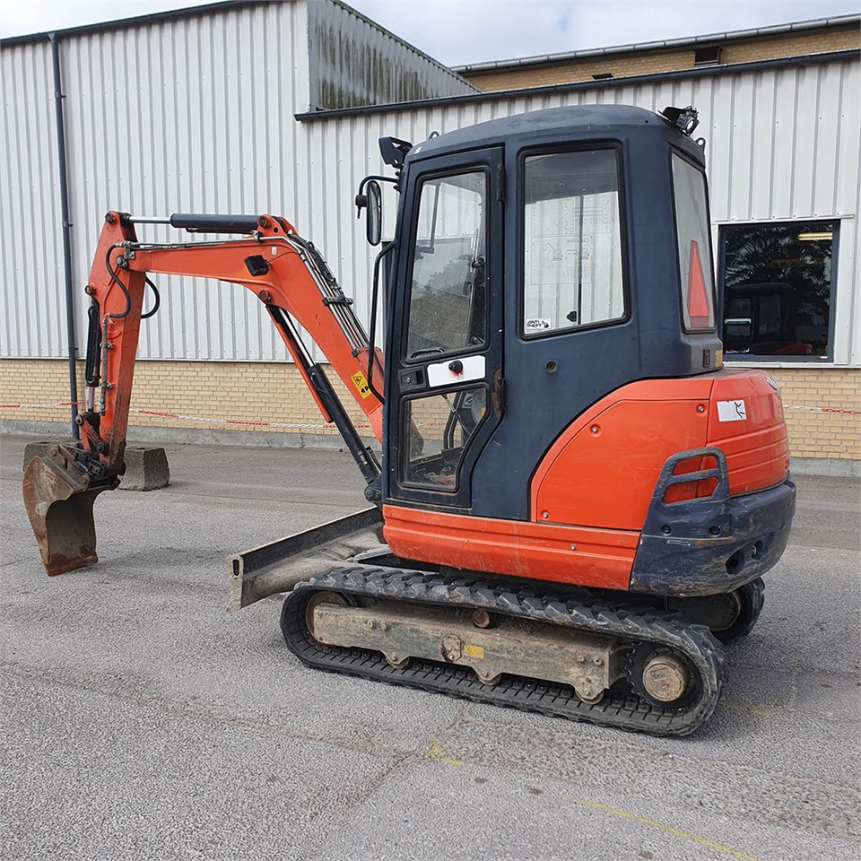 Kubota KX61-3 - Mini rýpadlo: obrázek 2 Kubota KX61-3 - Mini rýpadlo: obrázek 2