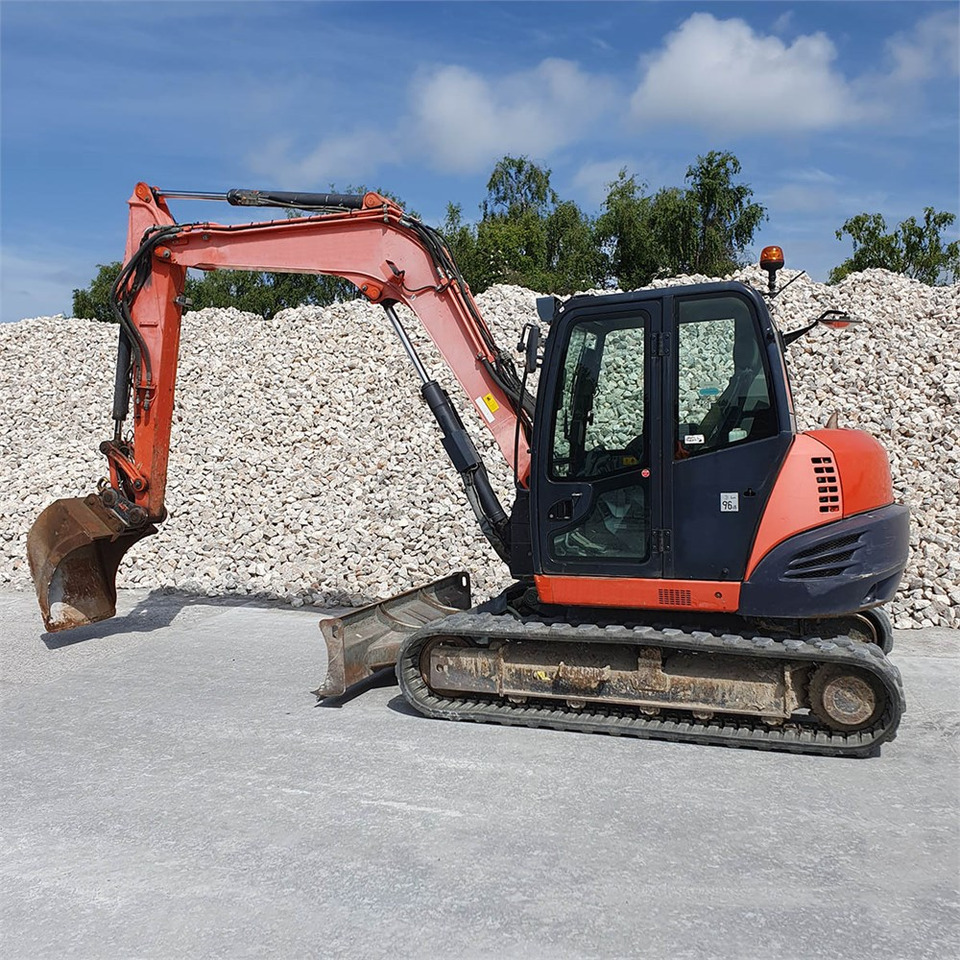 Kubota Kubota KX080-4 - Mini rýpadlo: obrázek 1 Kubota Kubota KX080-4 - Mini rýpadlo: obrázek 1