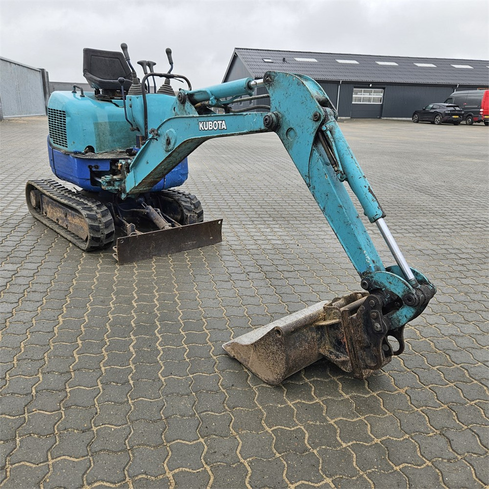 Kubota U-10 - Mini rýpadlo: obrázek 3 Kubota U-10 - Mini rýpadlo: obrázek 3