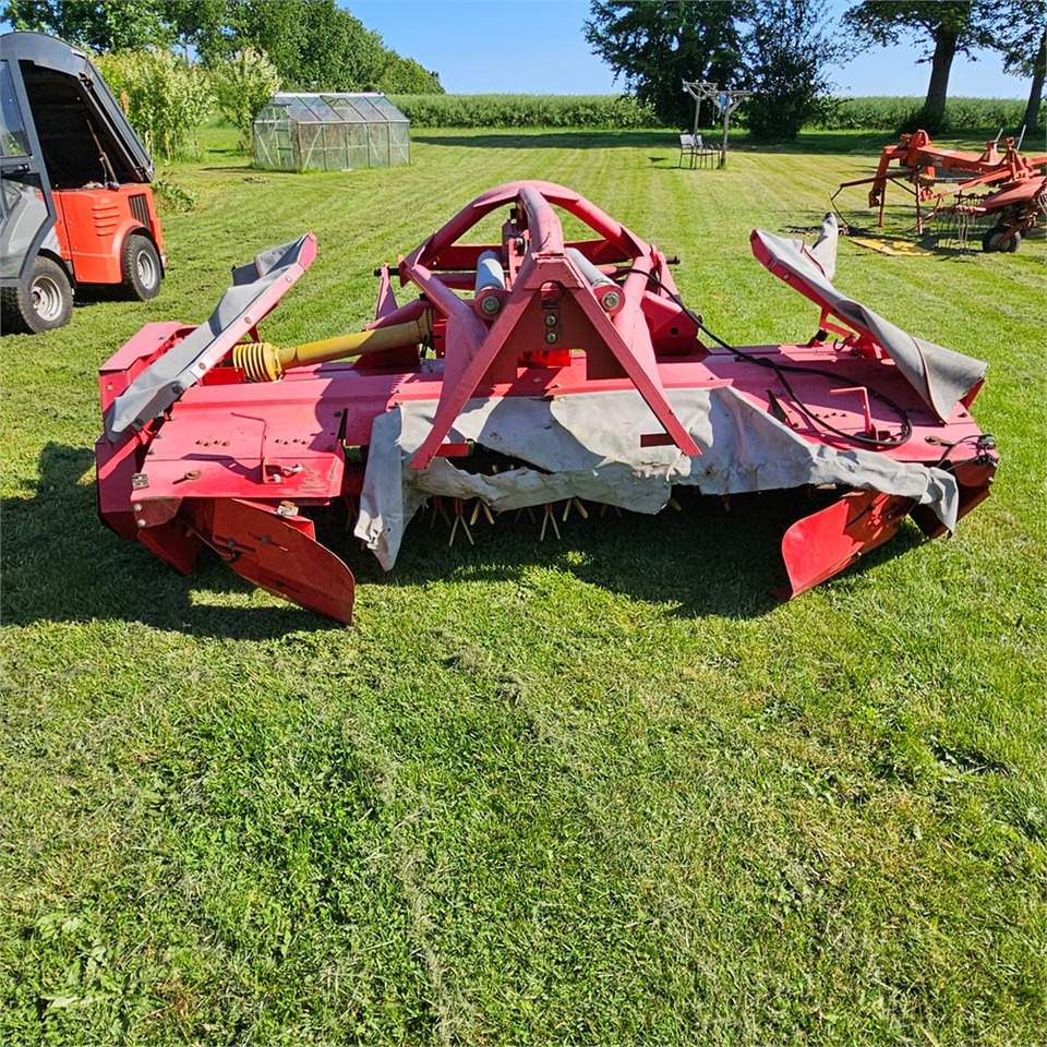 Kuhn GMD 900 - Stroj na sklizeň pícnin: obrázek 2 Kuhn GMD 900 - Stroj na sklizeň pícnin: obrázek 2