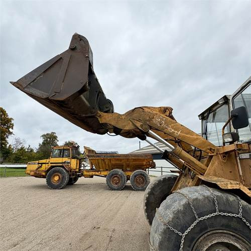 Liebherr L541 - Kolový nakladač: obrázek 4 Liebherr L541 - Kolový nakladač: obrázek 4