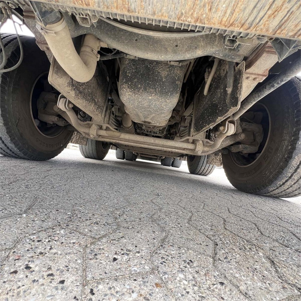 Auto s hydraulickou rukou, Nákladní automobil valníkový/ Plošinový MAN TGS 35.510 8x4 BL: obrázek 45