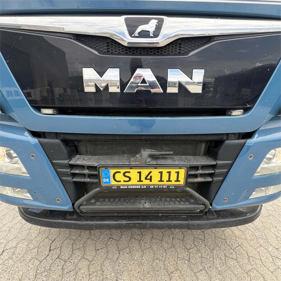 Auto s hydraulickou rukou, Nákladní automobil valníkový/ Plošinový MAN TGS 35.510 8x4 BL: obrázek 44