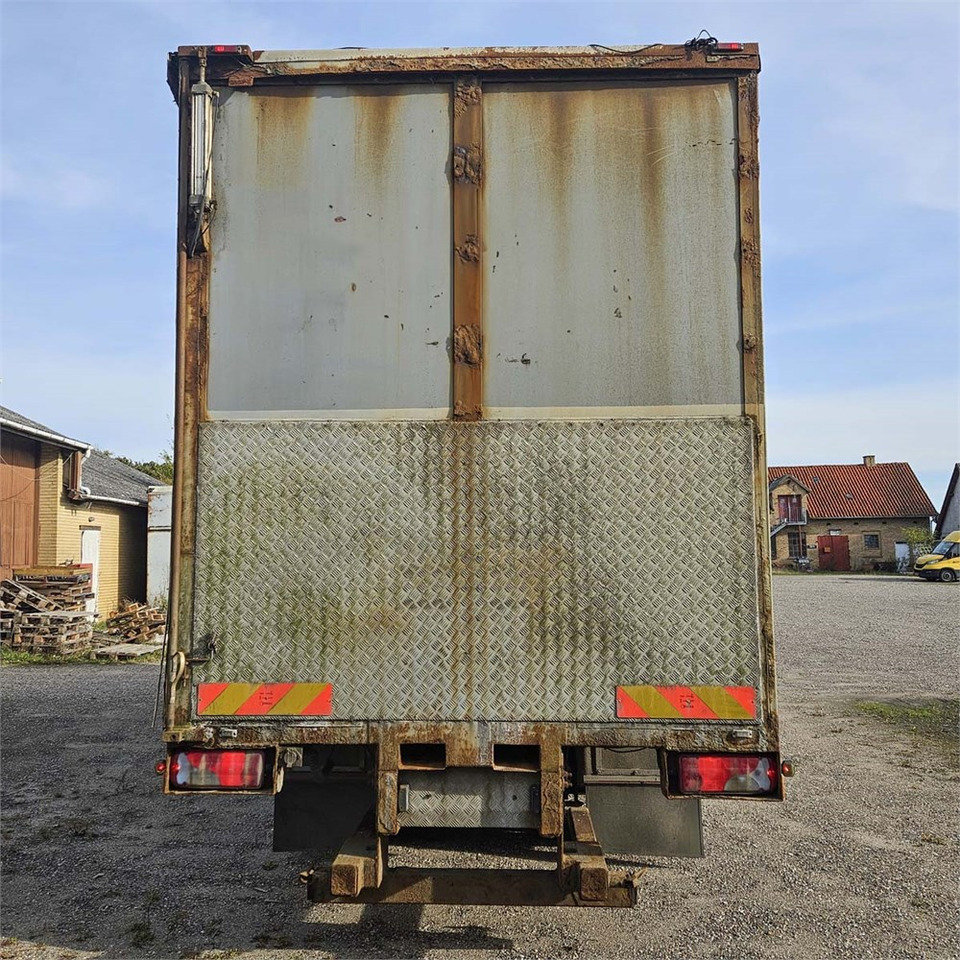 MAN Tg a 26.350 - Skříňový nákladní auto: obrázek 5 MAN Tg a 26.350 - Skříňový nákladní auto: obrázek 5